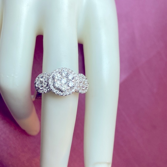 So Sparkly! Earrings and Ring Set - Picture 8 of 12